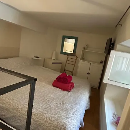 Parioli Independent Konukevi